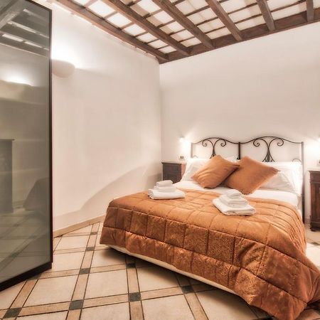 Cozy Navona Apartment Rome Buitenkant foto